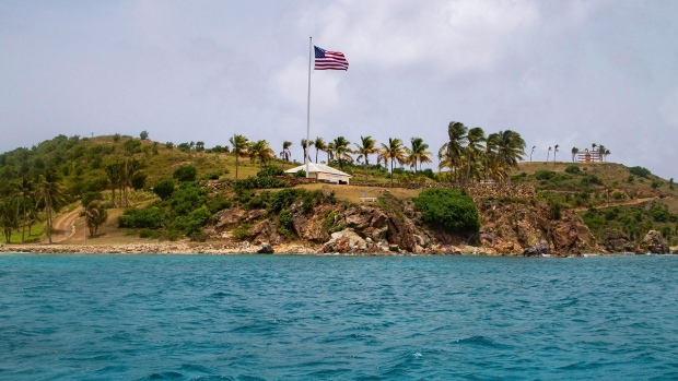 Pulau pribadi Jeffrey Epstein untuk dijual