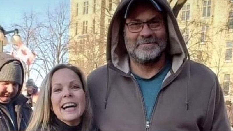 Tamara Lich and Chris Barber, seen during the Freedom Convoy protest in Ottawa, are facing new charges in relation to the protest. (Twitter/Glen McGregor)
