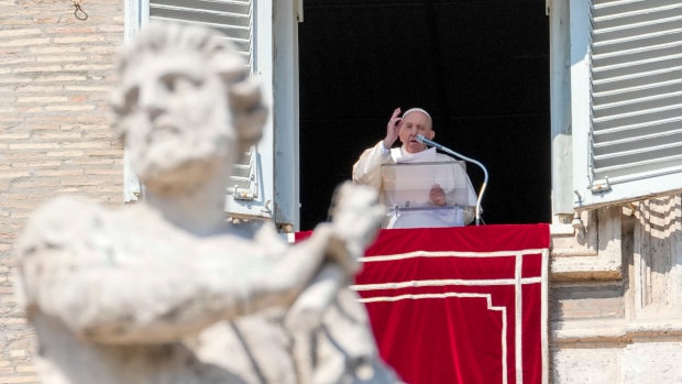 Delegasi pribumi tiba di Roma untuk bertemu Paus Fransiskus