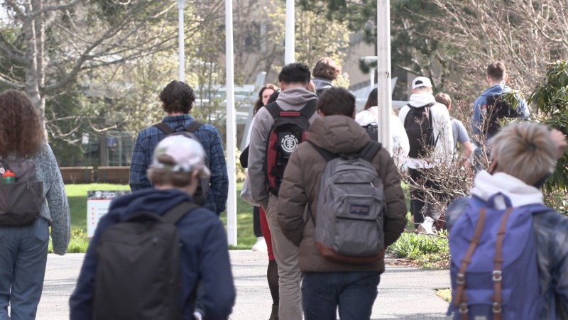 UVic launches investigation into alleged anti-Ukrainian harassment on campus