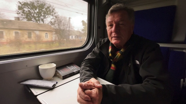 Paul Workman: Naik kereta ke Kyiv di tengah perang