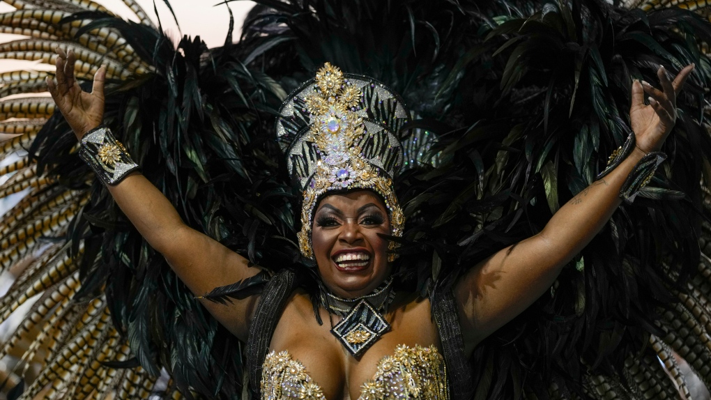Carnival celebration returns to Rio