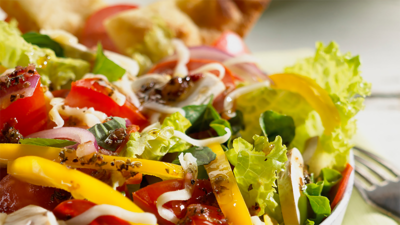 Fresh Ontario Pizza Party Salad (Foodland Ontario)