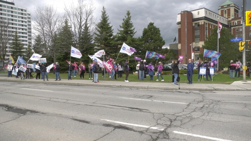 Frontline health-care workers protest Bill 124 in front of the Civic campus of the Ottawa Hospital. (Peter Szperling/CTV News Ottawa)