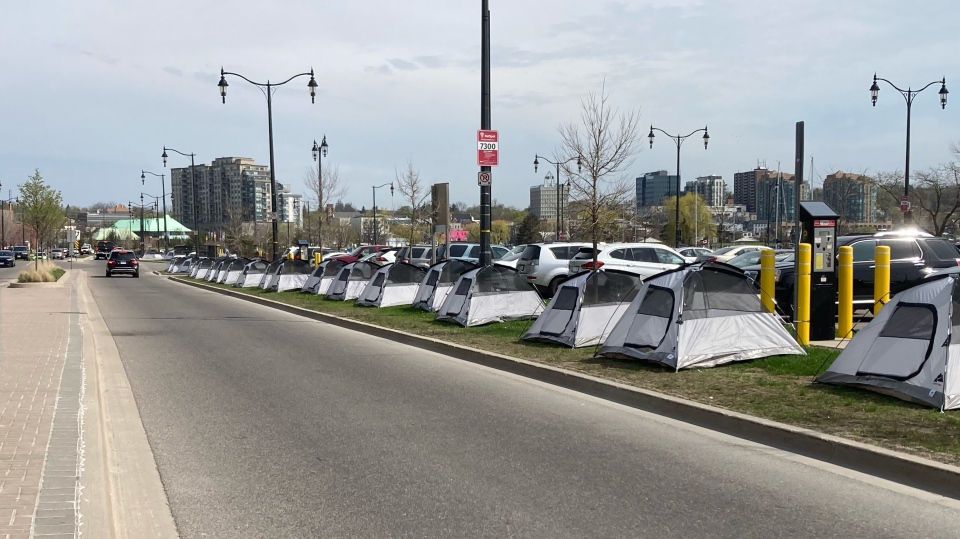 Tents line Lakeshore Drive in Barrie