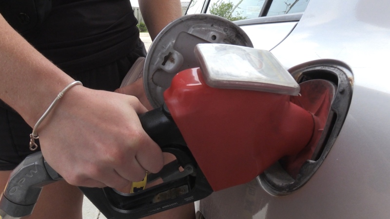 Driver filling up their gas tank in London, Ont. on Thursday, May 19, 2022. (Bryan Bicknell/CTV News London)