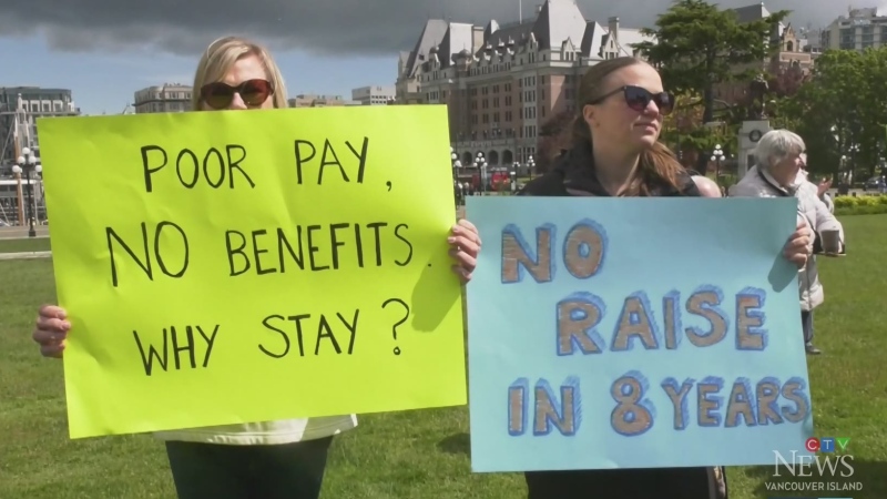 Hundreds of doctors rally at B.C. legislature