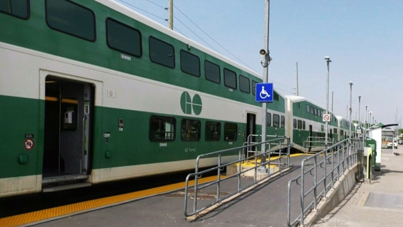 GO Transit resumes weekend trains