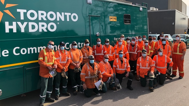 A Toronto Hydro crew prepares to go to Ottawa on May 25, 2022 to help with storm cleanup. (Toronto Hydro)