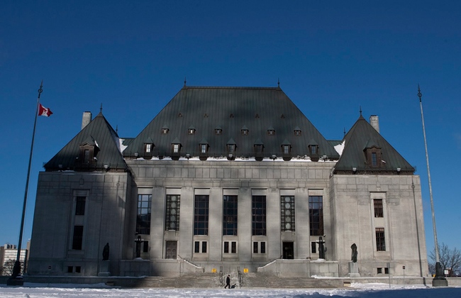 The Supreme Court of Canada is seen in Ottawa on Tuesday, Dec. 22, 2009. (Pawel Dwulit / THE CANADIAN PRESS)