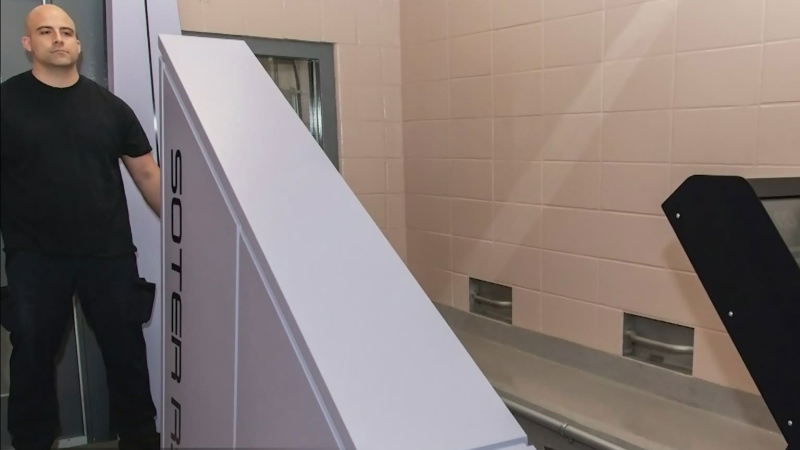 EPS installs new body scanner in detainee unit