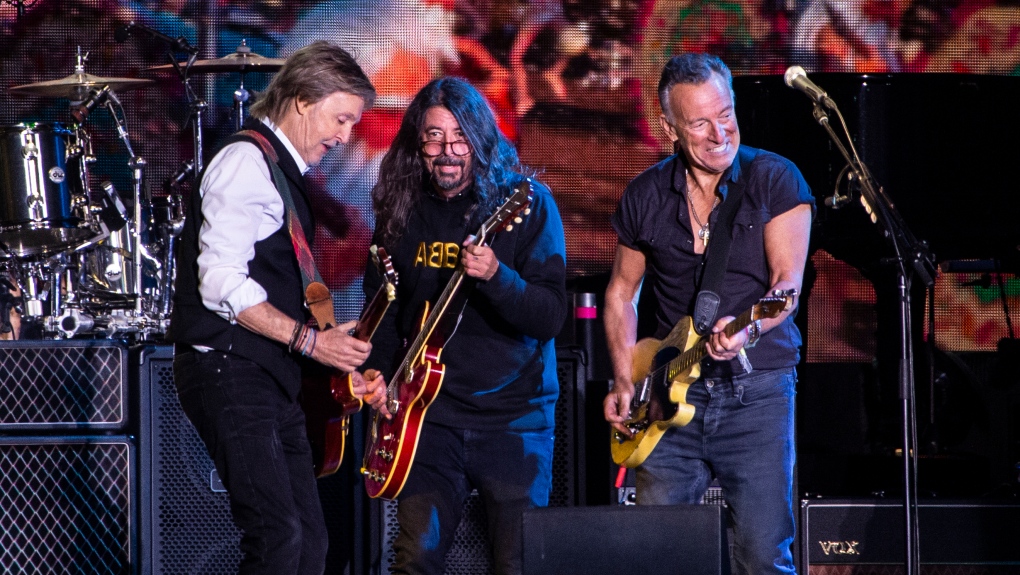 Paul McCartney, Dave Grohl, Bruce Springsteen