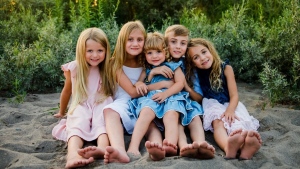 The five Engelhardt children of Middlesex Centre. Father Mike Englehardt is upset that his youngest child Dylan will not be able to attend the same French immersion school as her four older siblings. (Source: Mike Englehardt)