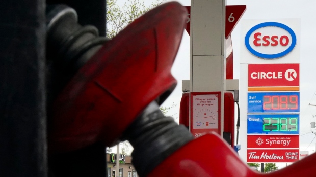 Globale bensinpriser: Hvordan Canada står