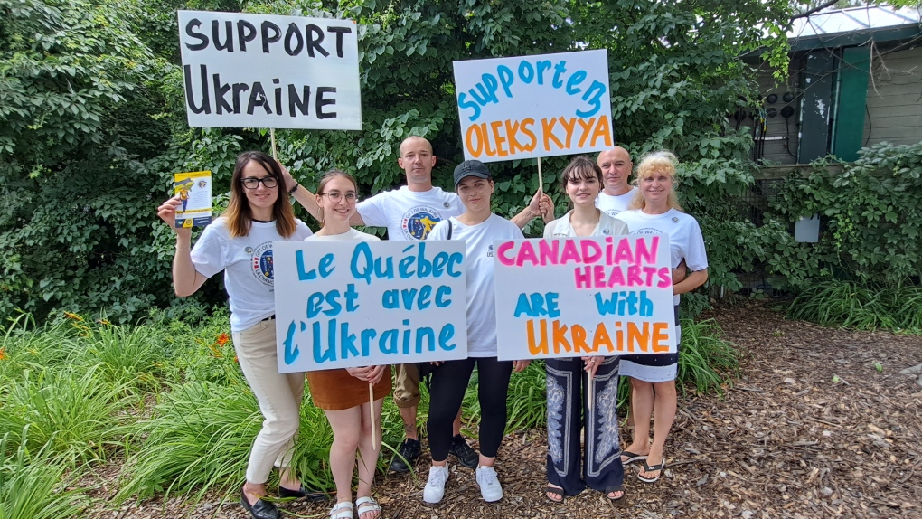 Ukrainian crowd support