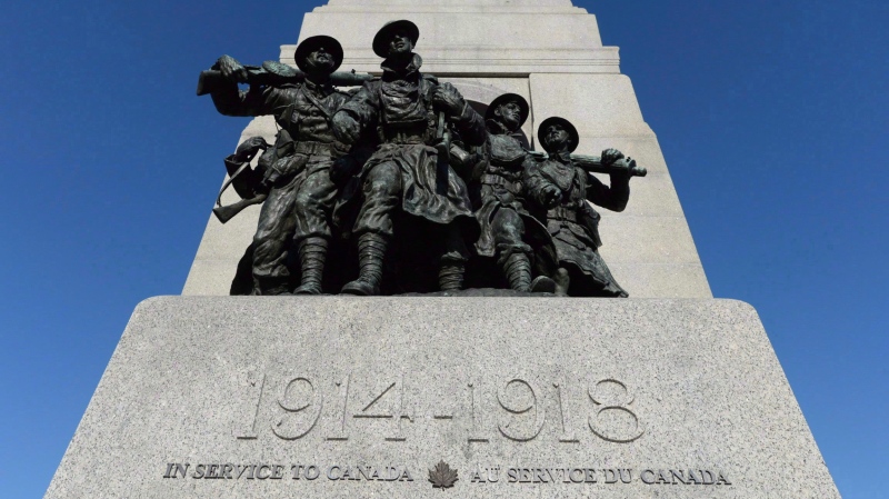 The National War Memorial in Ottawa is pictured in this 2014 Canadian Press image. (Sean Kilpatrick/THE CANADIAN PRESS)