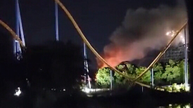 Fire breaks out at Canada’s Wonderland water park. (Twitter/Peppur_)