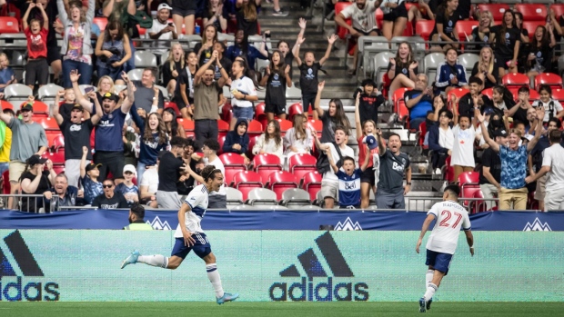 Vancouver Whitecaps snatch dramatic 2-1 win over Houston