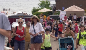 Close to 200 vendors were set up on Main Street in Sundridge for the Sunflower Festival. (Jamie McKee/CTV News Northern Ontario)