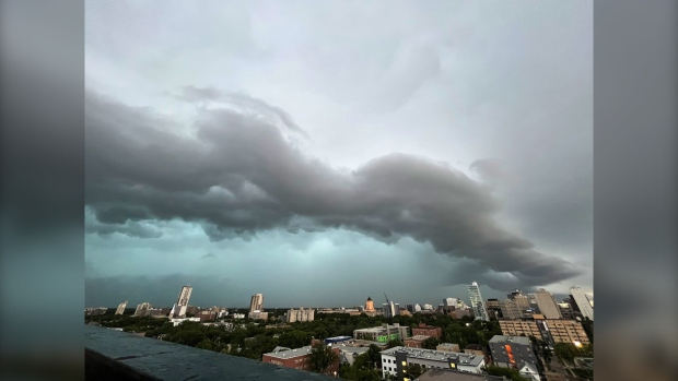 Storm clouds over Winnipeg on August 15, 2022 (Submitted photo: Katelyn Sass)