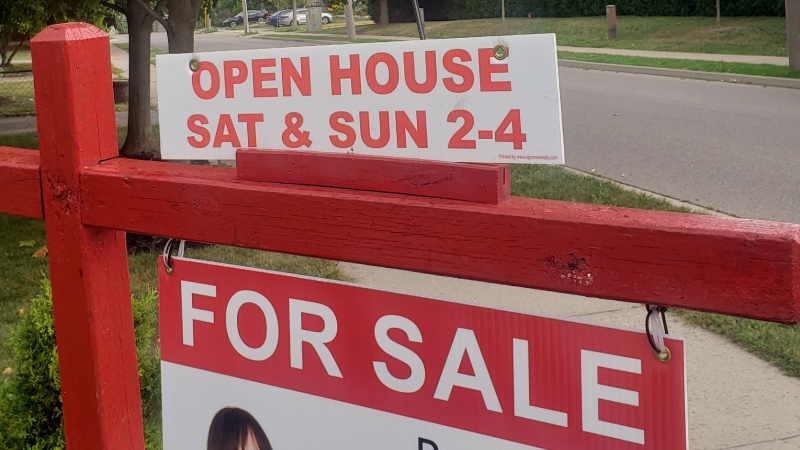 A house for sale in Kitchener in August of 2022. (Daniel Caudle/CTV News Kitchener)
