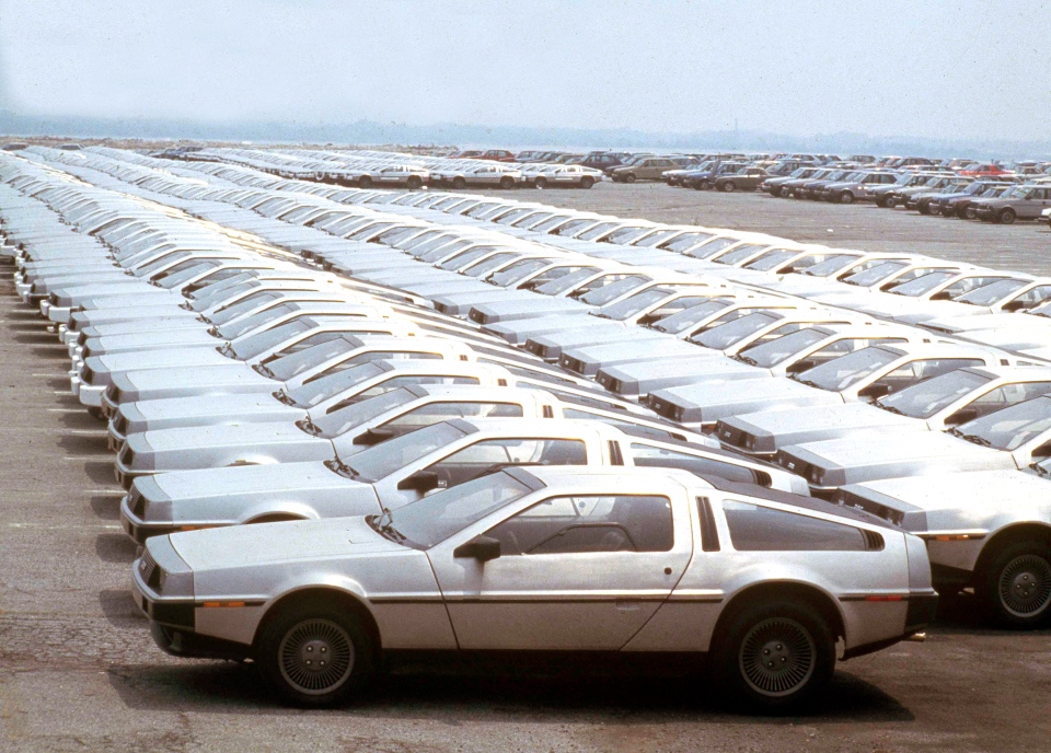 DeLorean cars