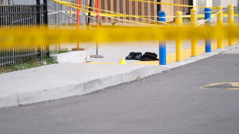 Toronto police are investigating a fatal shooting in Scarborough. (Simon Sheehan/CP24)