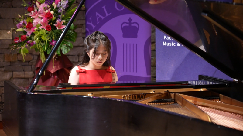 Piano prodigy Audrey Sung, 12, makes performing challenging pieces by Frédéric Chopin and other virtuoso pianists look effortless. 