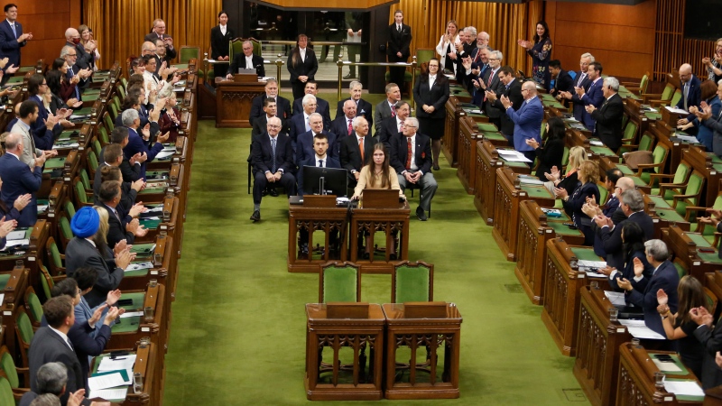 MPs rise in the House of Commons, in Ottawa, Thursday, Sept. 22, 2022. THE CANADIAN PRESS/ Patrick Doyle