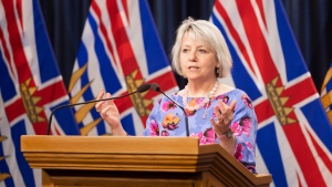 Dr. Bonnie Henry provides an update on COVID-19 on May 10, 2022. (Province of BC/Flickr)


