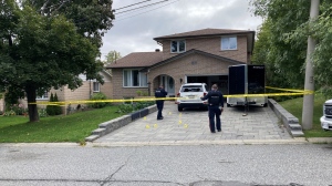 Sudbury officers investigating a disturbance on Grandview Boulevard in the New Sudbury area. Sept. 28/22 (Alana Everson/CTV Northern Ontario)
