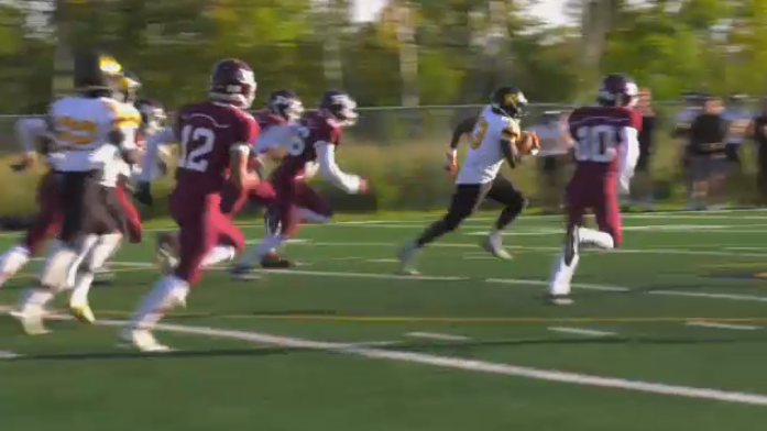 The Dakota Lancers grabbed a big 48 - 14 win over the St. Paul's Crusaders in Week 3 action for Junior Varsity. Sept 28, 2022. (Source: Scott Andersson/CTV News)