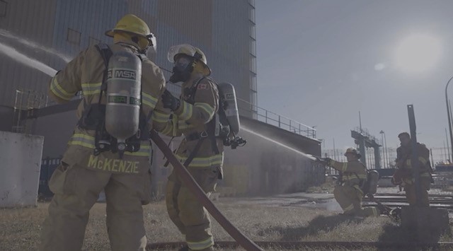 The Bruce Power Fire Department responds to a mock emergency involving a plane crash into the Bruce B Nuclear Generating Station on Oct. 5, 2022. (Source: Bruce Power) 
