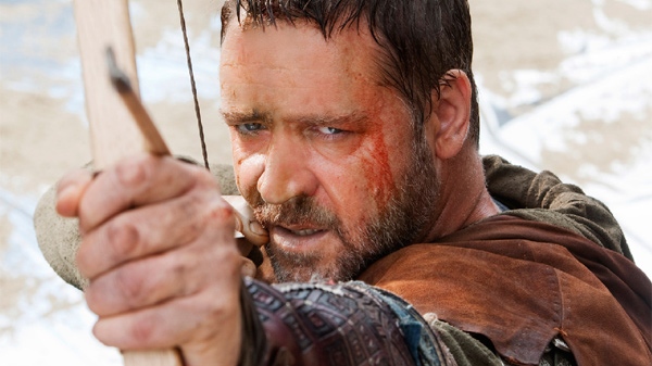 Russell Crowe takes the title role in "Robin Hood." (Universal Pictures)