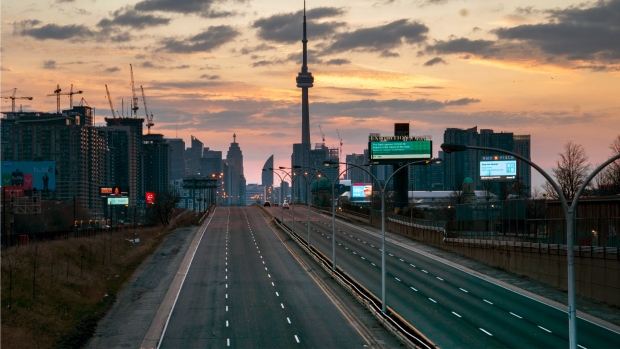 The Gardiner Expressway in Toronto is almost empty in the as the sun rises on Sunday, April 19, 2020. THE CANADIAN PRESS/Frank Gunn