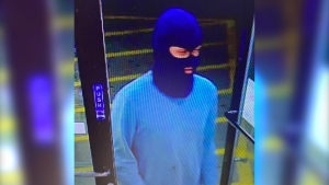 The robbery happened just before 10 p.m. Sunday at the 7-Eleven store at 4233 Redford Street in Port Alberni, B.C. (RCMP)