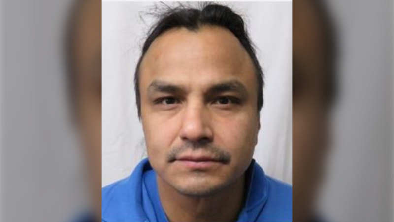 Garry Edwards Jr. is set to live in Winnipeg after being released from the Bowden Institution in Alberta. Winnipeg police are warning the public that he is a sex offender and is considered a high risk to reoffend. Dec. 1, 2022. (Source: Winnipeg police)