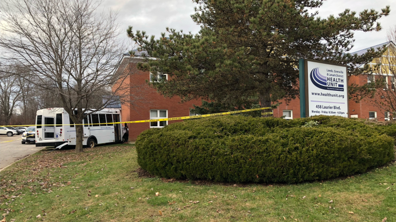 A small bus crashed into the Leeds, Grenville and Lanark District Health Unit building in Brockville, Ont. on Friday. The driver of the bus was transported to hospital. (Nate Vandermeer/CTV News Ottawa) 