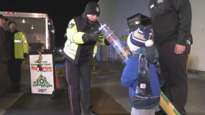 The South Simcoe Police Service kicked off its 'Weekend of Giving' by collecting toys for Toy Mountain on Fri. Dec. 2, 2022 (Dave Erskine/CTV News Barrie) 