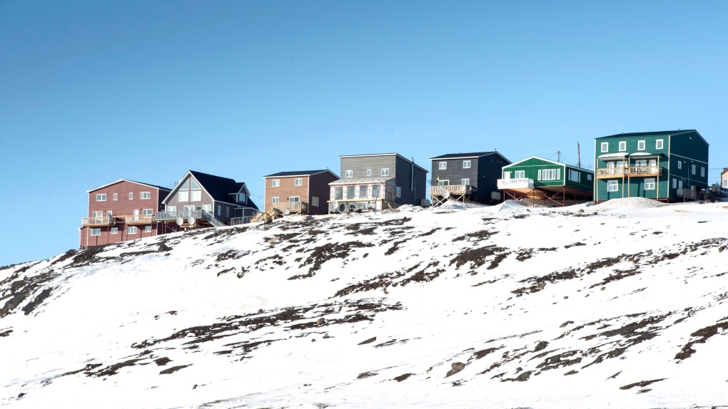 Houses in Iqaluit