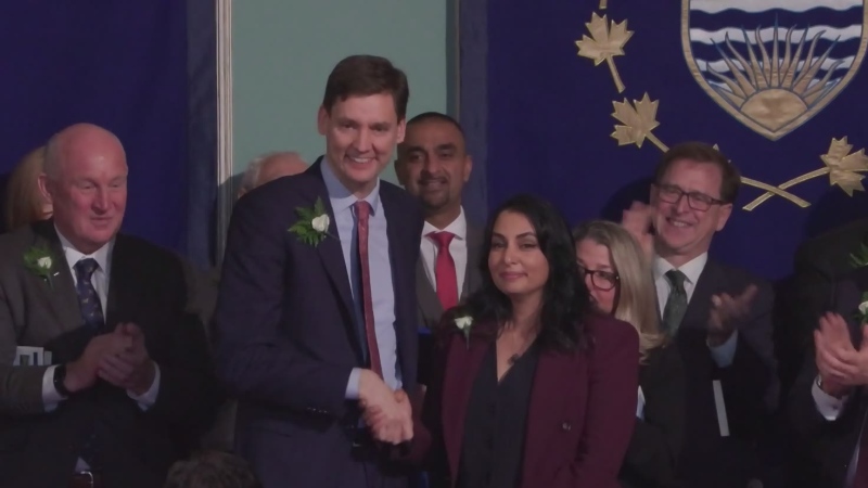 B.C. premier unveils new cabinet in Victoria