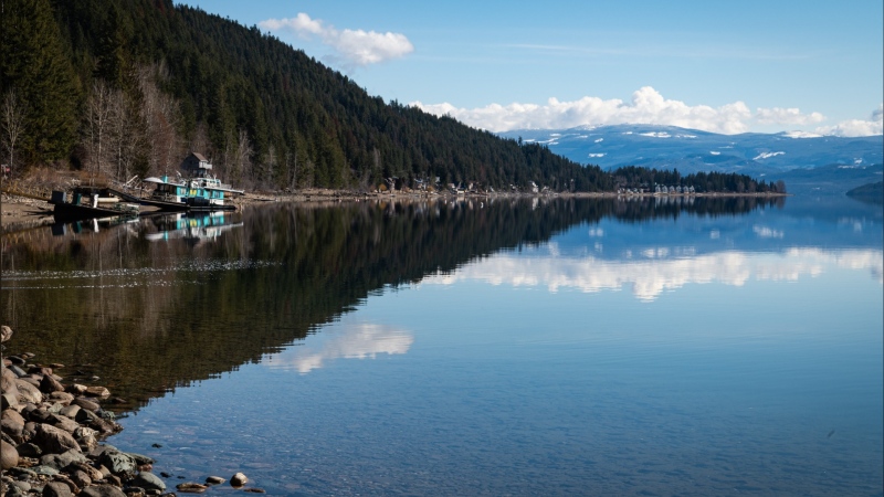Shuswap Lake, in the vicinity of Scotch Creek, B.C., is seen in March 2022. (Shutterstock.com)
