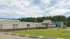 École Pine Grove Middle School in Edson, Alta. (Source: Google)