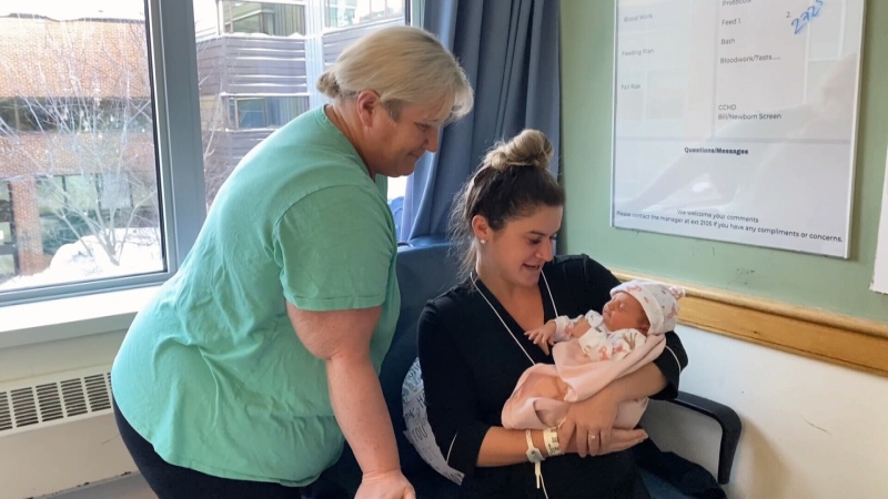 Cynthia Talbot, Melissa Lafferty and newborn Maciee Mundee at the Queensway Carleton Hospital. (Natalie van Rooy/CTV News Ottawa)
