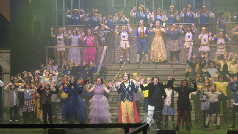 Dreamcoat Fantasy Theatre show based on Disney movie Descendants features nearly 80 youth from the North Bay area. Jan. 26/23 (Jaime McKee/CTV Northern Ontario)