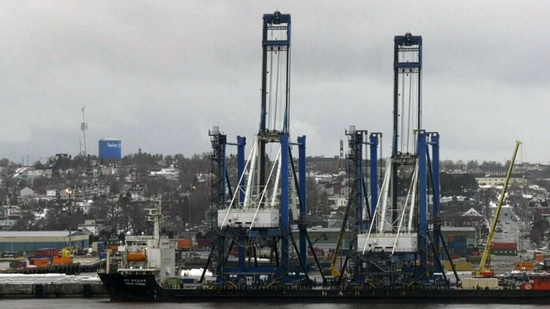 Two major cranes arrive in Saint John