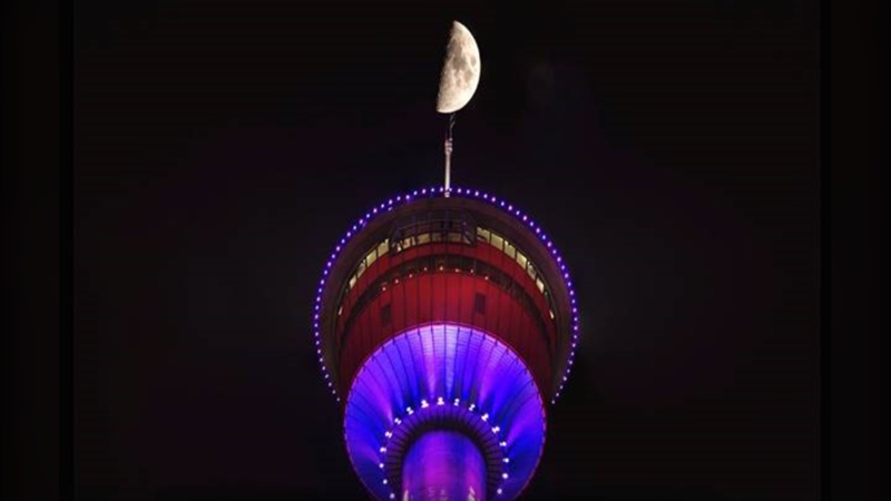 Viewer RJ Da Rozsa captured this shot of the moon and the Calgary Tower.