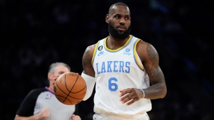 Los Angeles Lakers' LeBron James (6) looks to pass during the second half of an NBA basketball game against the New York Knicks Tuesday, Jan. 31, 2023, in New York. The Lakers won 129-123 in overtime. (AP Photo/Frank Franklin II) 