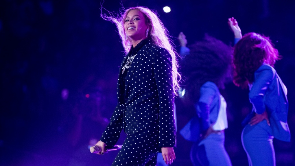 Beyonce performs in Cleveland, in 2016
