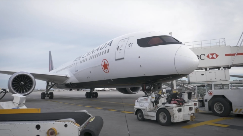 Air Canada announced it was cancelling flights between Saskatoon and Calgary in December. (Pat McKay/CTV News)